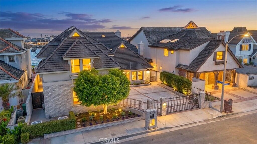 Property Photo:  3342 Venture Drive  CA 92649 