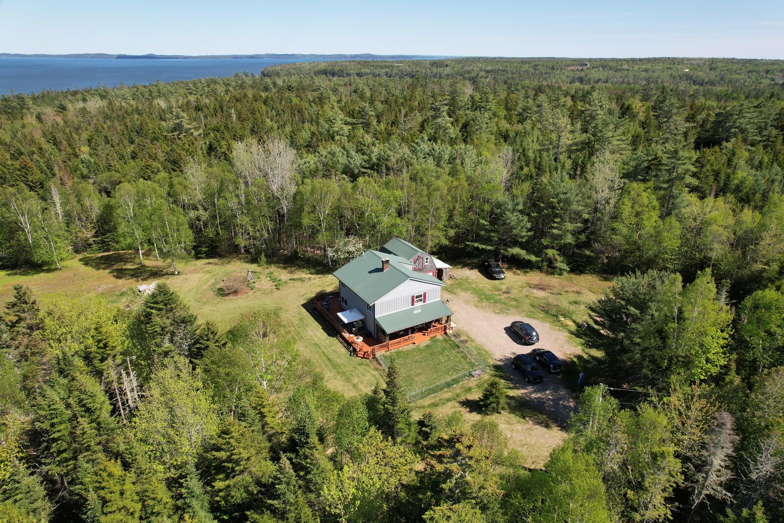 Property Photo: 1175 US-1 ME 04671