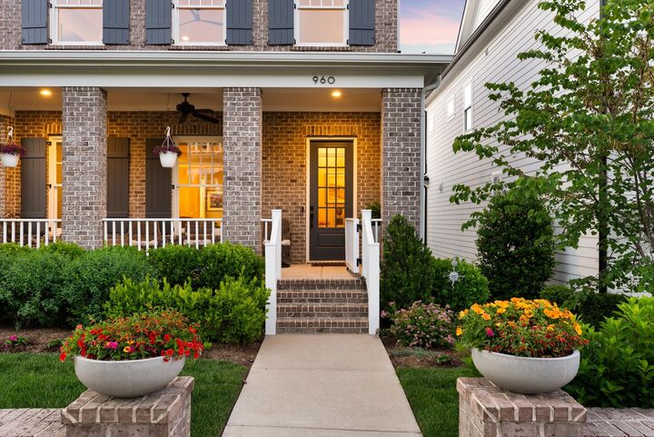 Property Photo: 960 Cheltenham Ave TN 37064