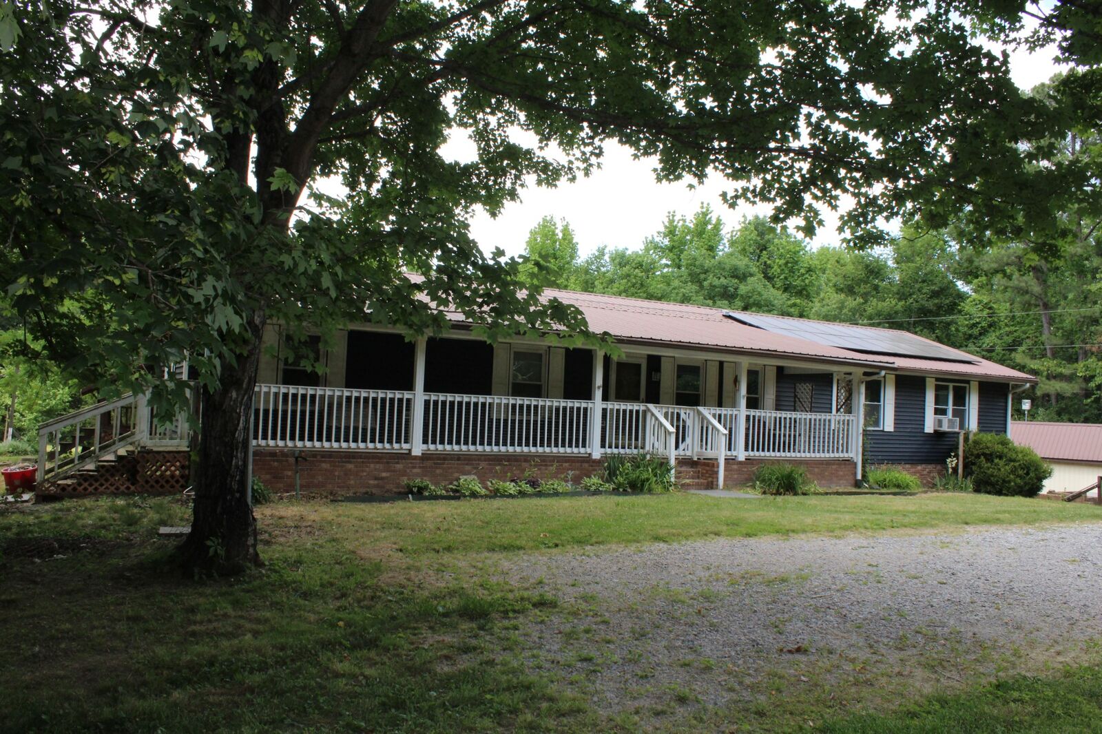 Property Photo: 110 Towering Oaks Dr TN 37178