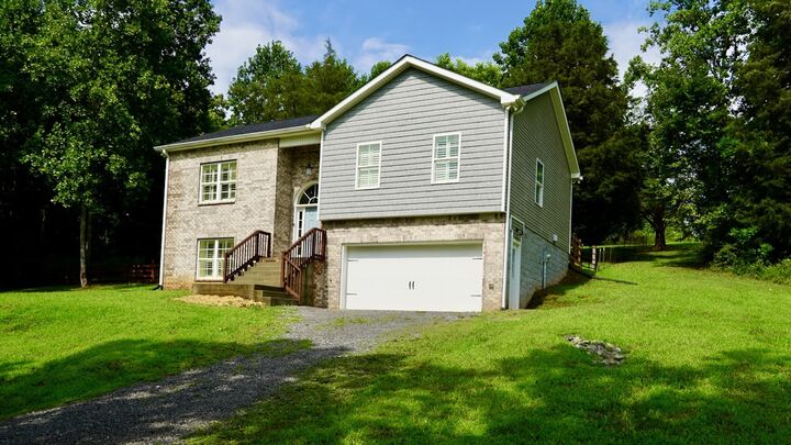 Property Photo: 2004 McMahan Hollow Rd TN 37146