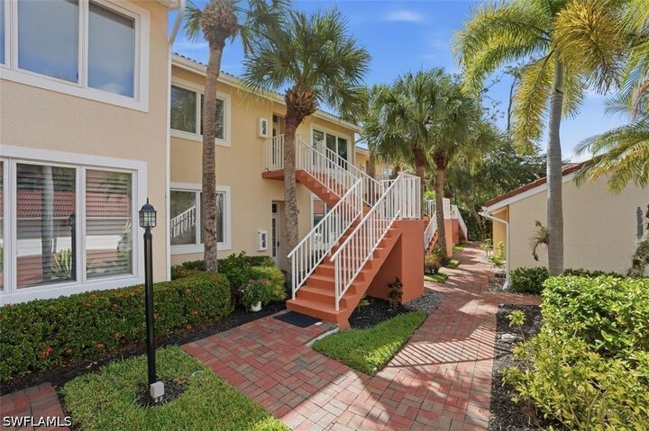 Property Photo: 2365 Hidden Lake Drive 6 FL 34112