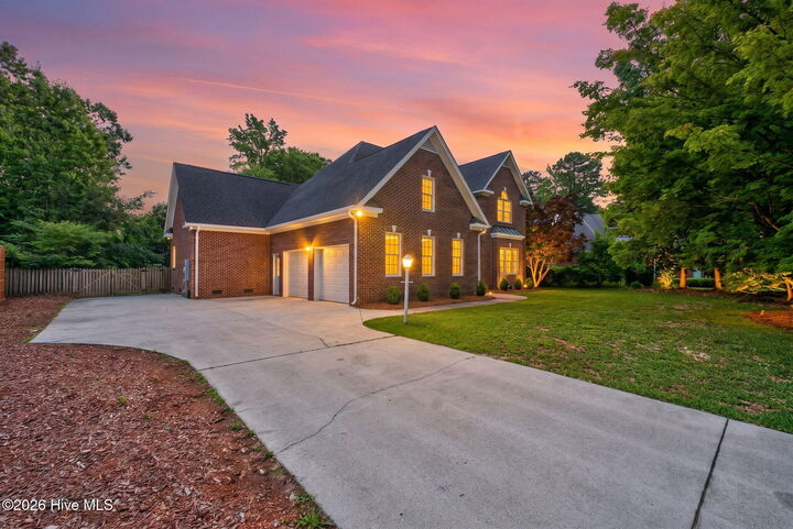 Property Photo:  108 Francis Marion Drive  NC 28411 
