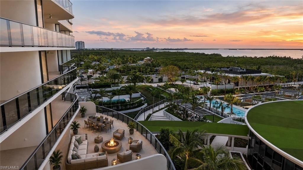 Property Photo:  5100 Seagrass Blvd 202  FL 34134 