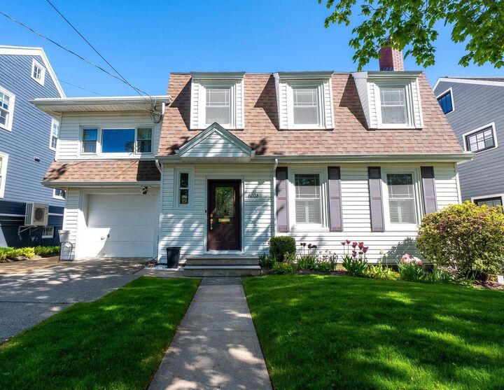 Property Photo: 6031 Oakland Road NS B3H 1N9