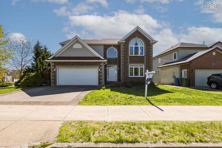 169 Red Fern Terrace — photo 1