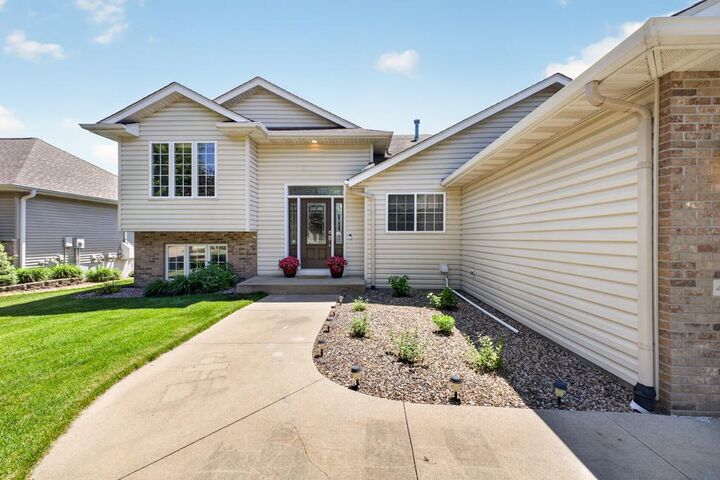 Property Photo: 480 Manor Ridge Drive NW MN 55901