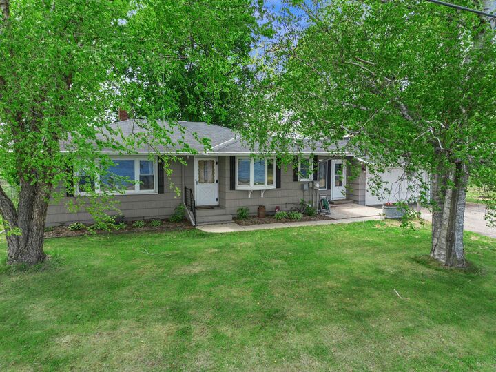 Property Photo: 5751 County Road 6 SW MN 55349