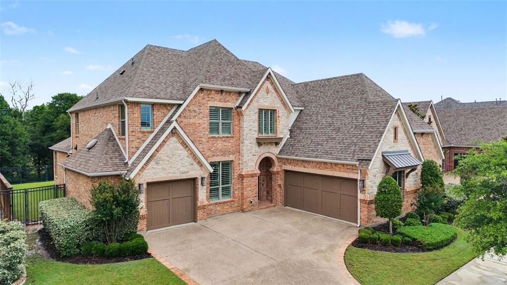 Property Photo:  1241 Blue Lake Boulevard  TX 76005 