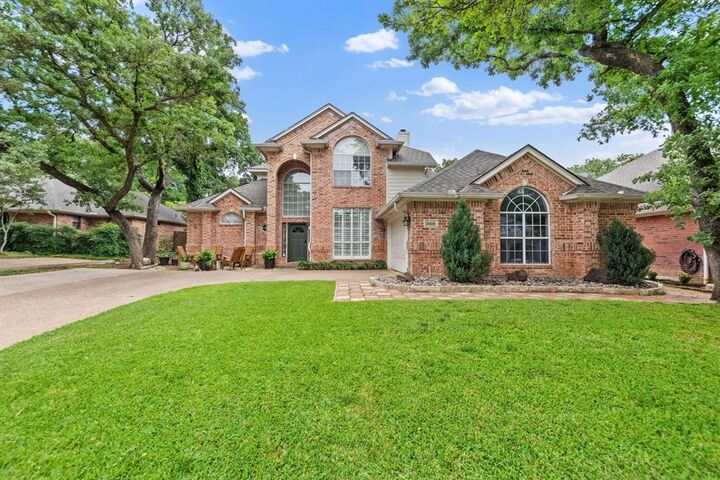Property Photo:  3408 Blue Forest Drive  TX 76001 