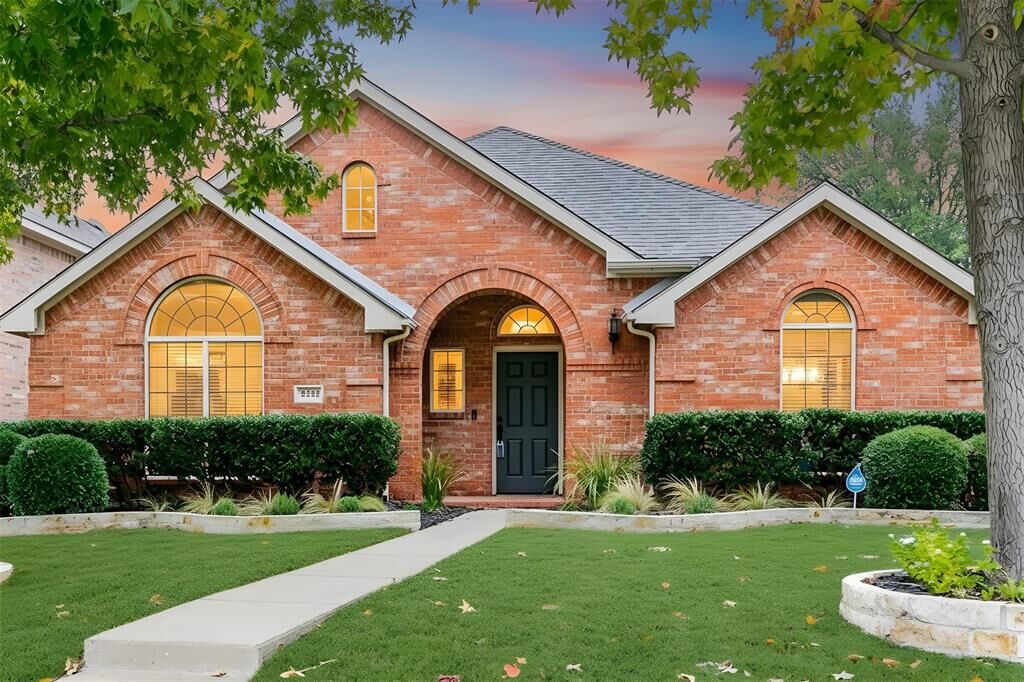 Property Photo:  9454 Wichita Trail  TX 75033 