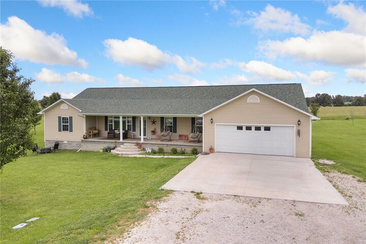 Property Photo:  83 Old Carpenter Lane  AR 72601 