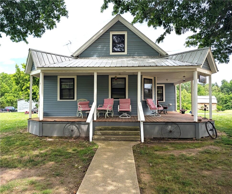 Property Photo:  30 County Road 721  AR 72616 