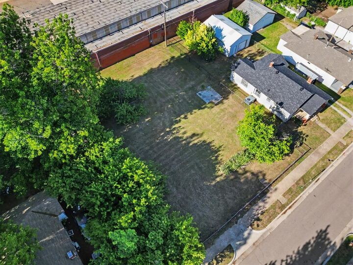 Property Photo: NW 4th Street OK 73106