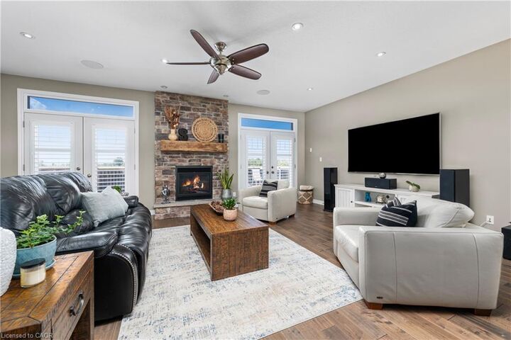 Property Photo:  53 Anastasia Boulevard  ON L0R 2A0 