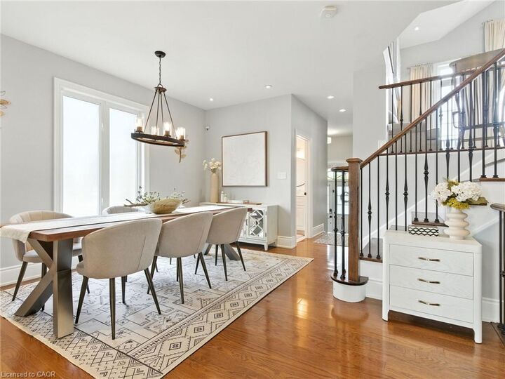 Property Photo:  200 Giddings Crescent  ON L9T 7A7 