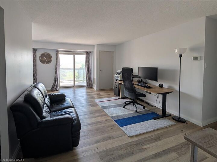 Property Photo: 860 Commissioners Road E 408 ON N6C 5Y8
