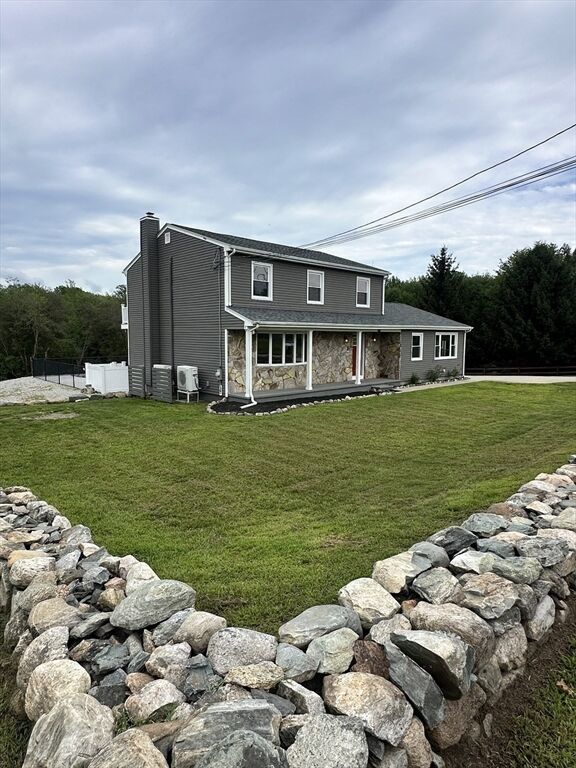 Property Photo: 36 Kinnicutt Ave RI 02885