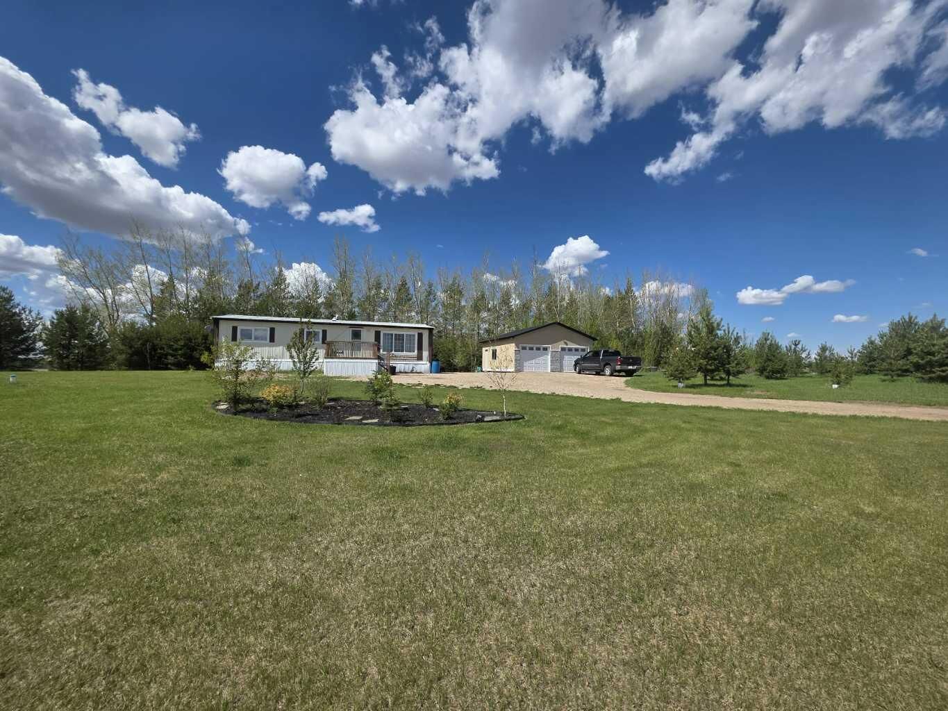 Property Photo: 454004 Range Rd 65 AB T9W 0B8