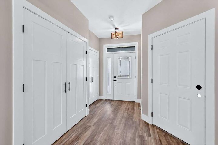 Property Photo:  610 4 Avenue SW 31  AB T0M 1X0 