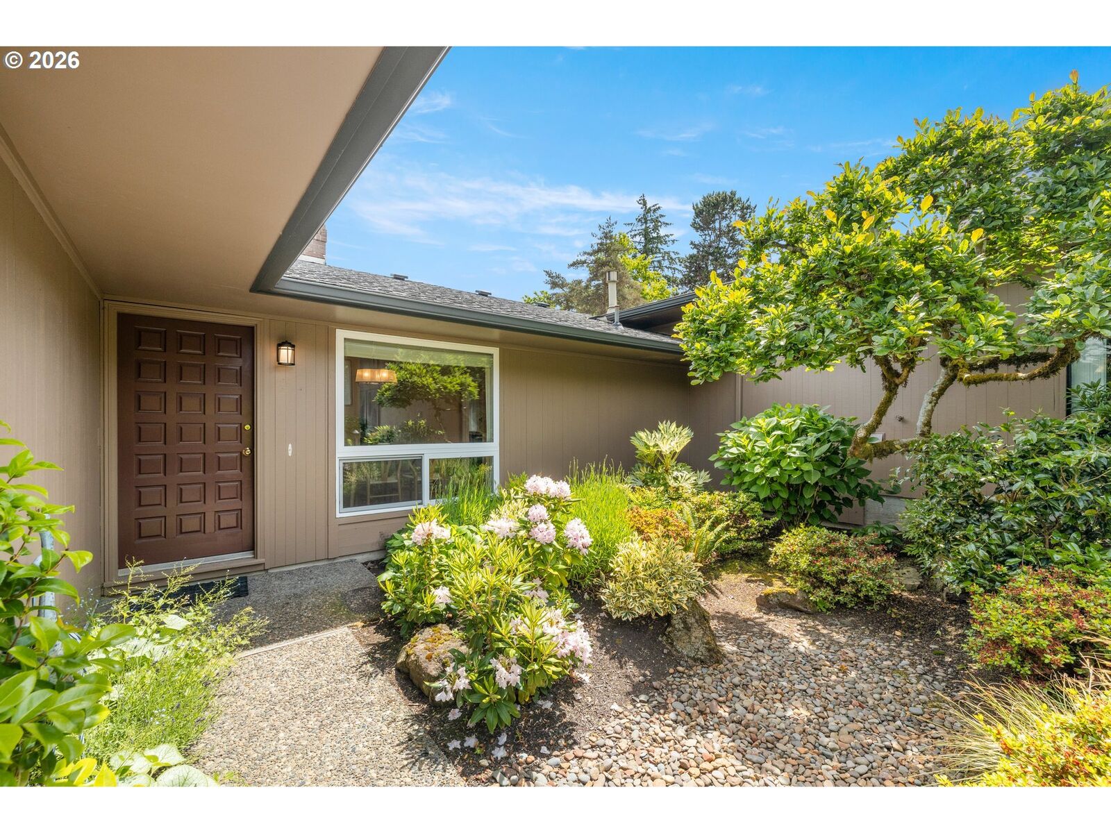 Property Photo: 6 Condolea Dr OR 97035
