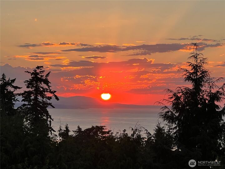 Property Photo:  7025  156th Street SW  WA 98026 