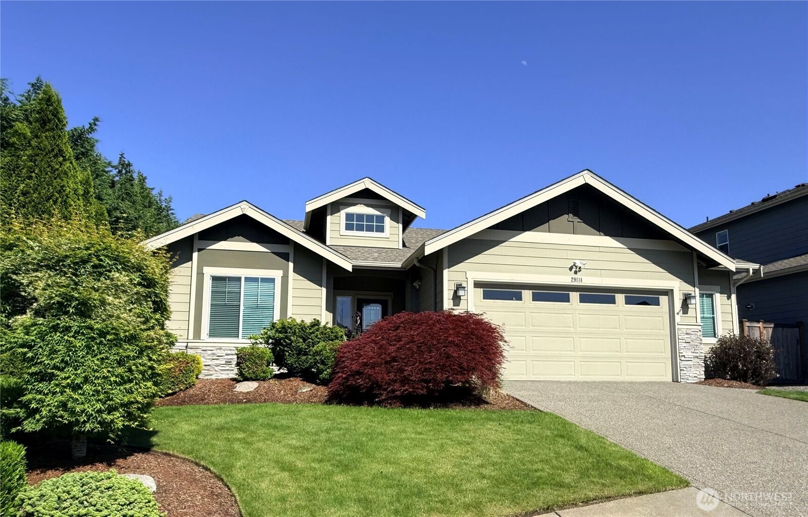 Property Photo: 29814 65th Avenue S WA 98001
