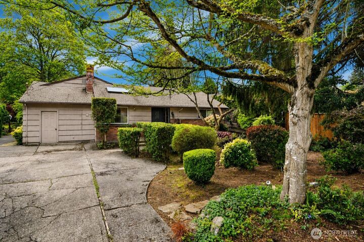 Property Photo: 7611 NE 8th Street WA 98039
