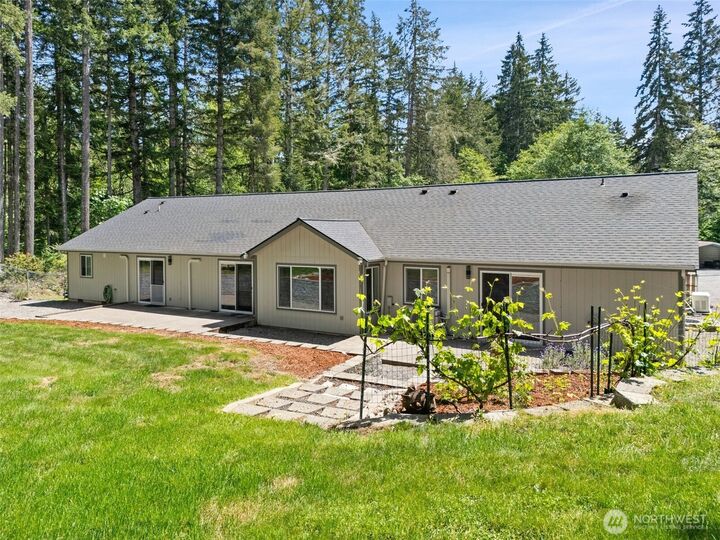Property Photo: 291 SE Home Port Lane WA 98584