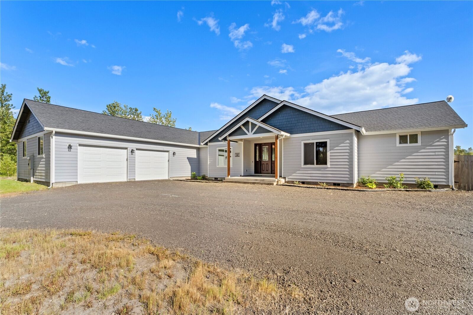 Property Photo: 249 Flatt Road WA 98626