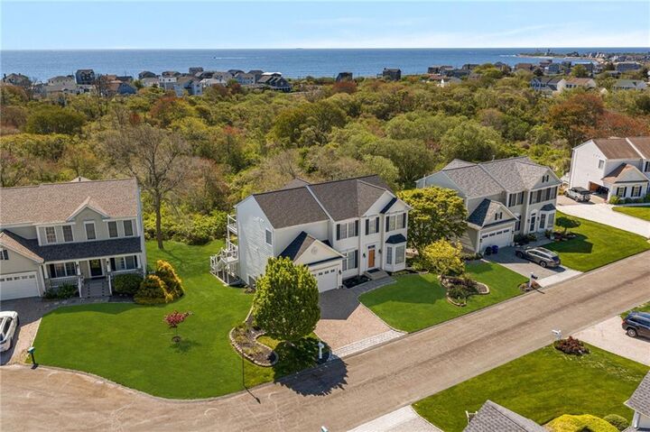 Property Photo:  61 Schooner Cove Lane  RI 02882 