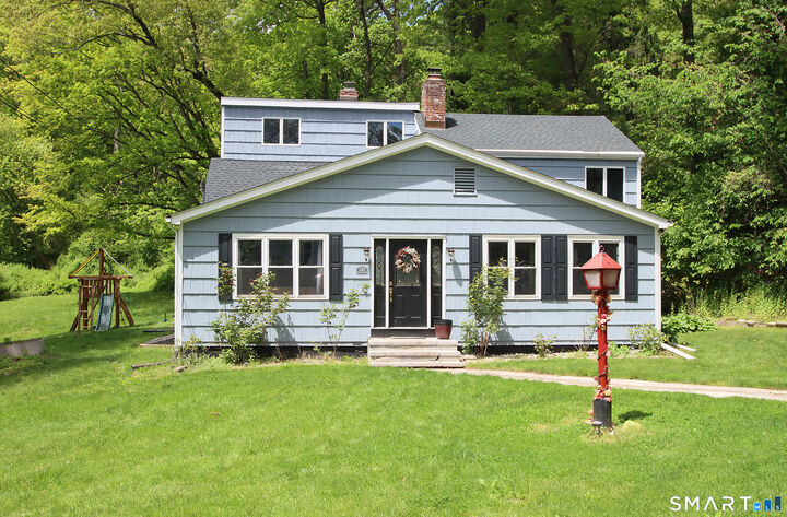 Property Photo:  440 Dunbar Hill Road  CT 06514 