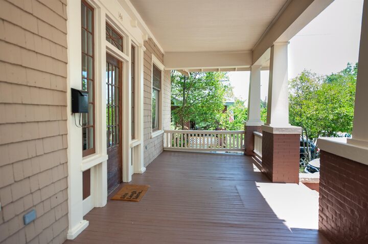 Property Photo:  144 W Hampton Avenue  SC 29306 