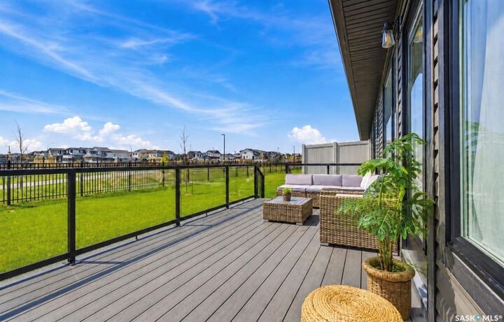 Property Photo: 515 Delainey Road 20 SK S7V 1V5