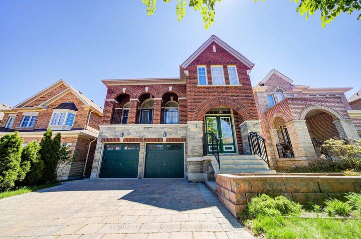 Property Photo: 66 Bush Ridges Avenue ON L4E 0P1