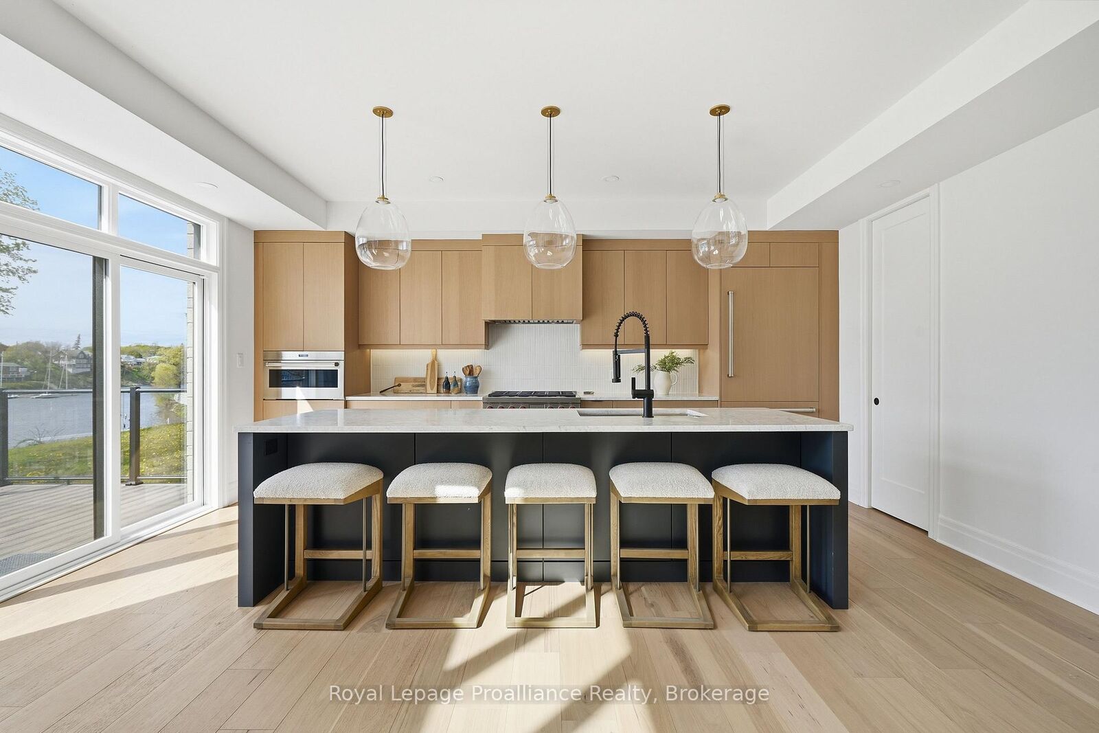 Property Photo: 107 Villeneuve Drive ON K0K 2T0