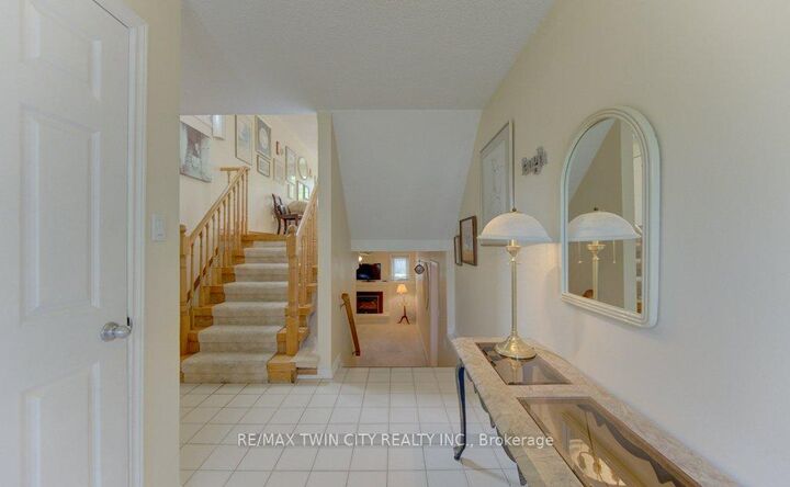 Property Photo: 375 Holiday Inn Drive 28 ON N3C 3P6