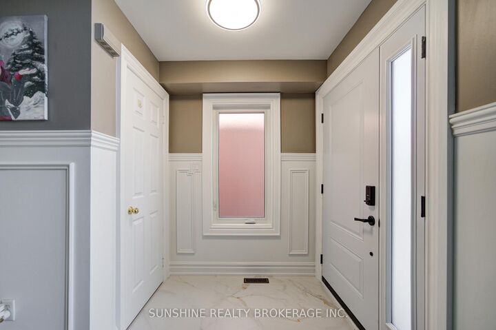Property Photo:  1472 Heartland Boulevard  ON L1K 2P3 