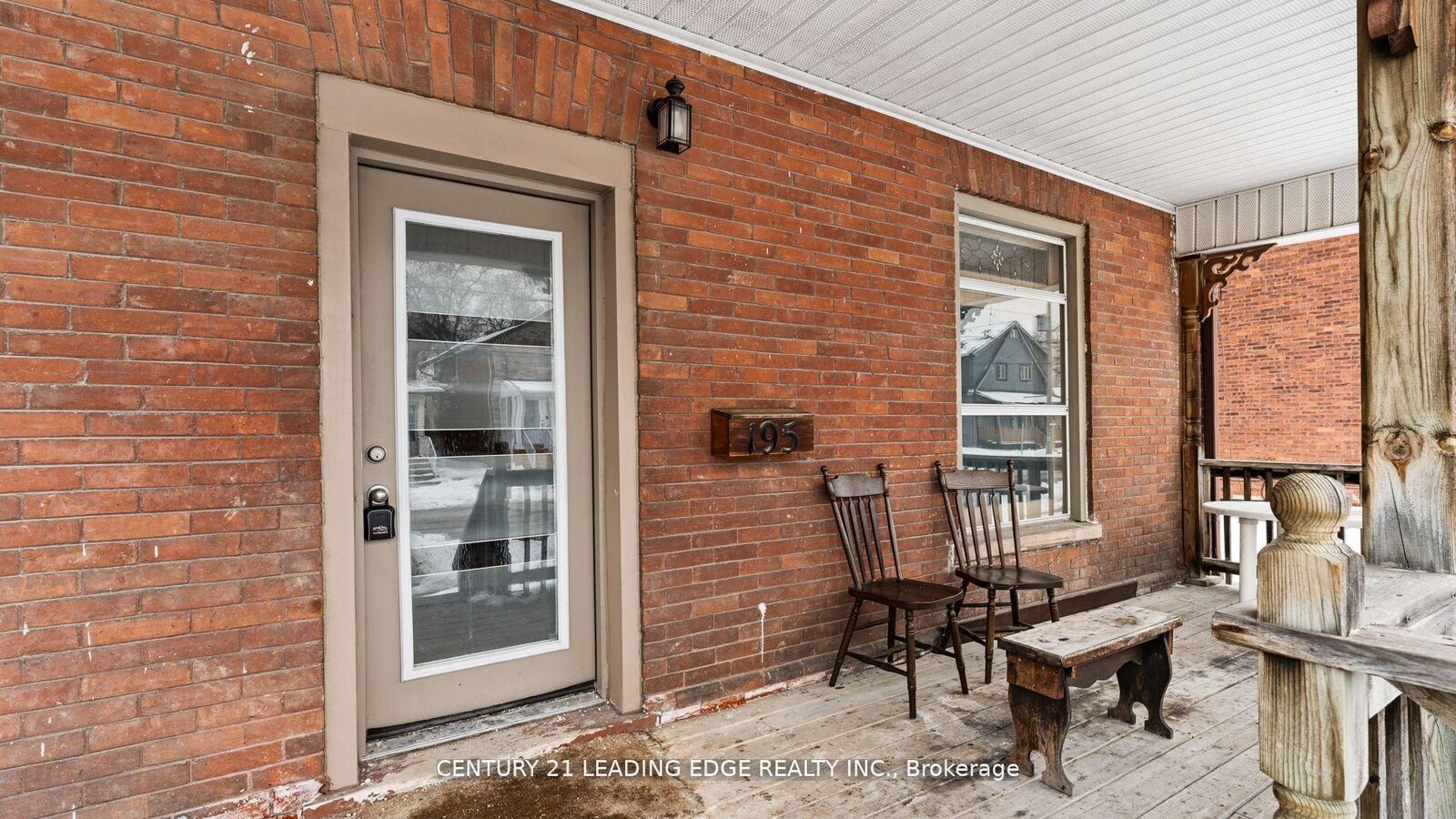 Photo de la propriété:  195 Albert Street 1  ON L1H 4R4 