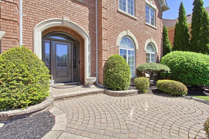 Property Photo: 953 Damascus Court ON L3X 1L2