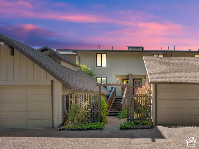 Property Photo:  4720 S Woodduck Ln E  UT 84117 
