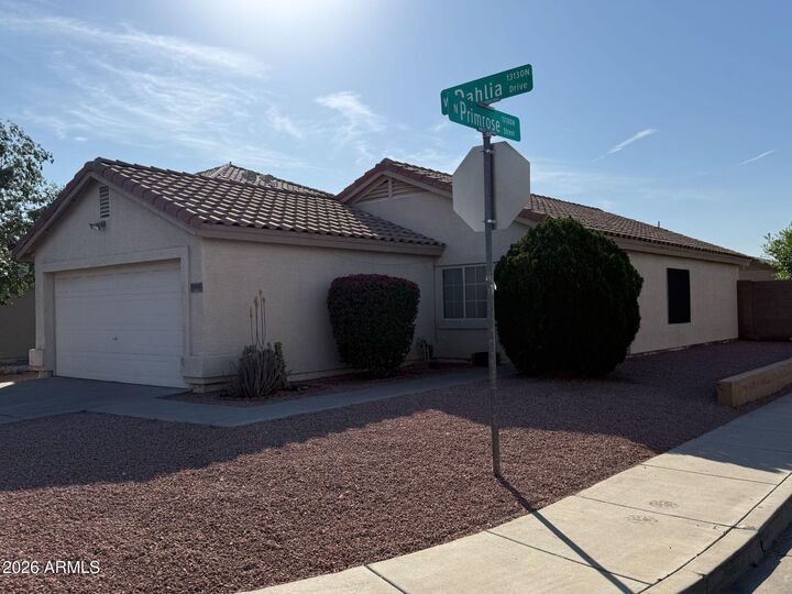 Property Photo:  12071 W Dahlia Drive  AZ 85335 