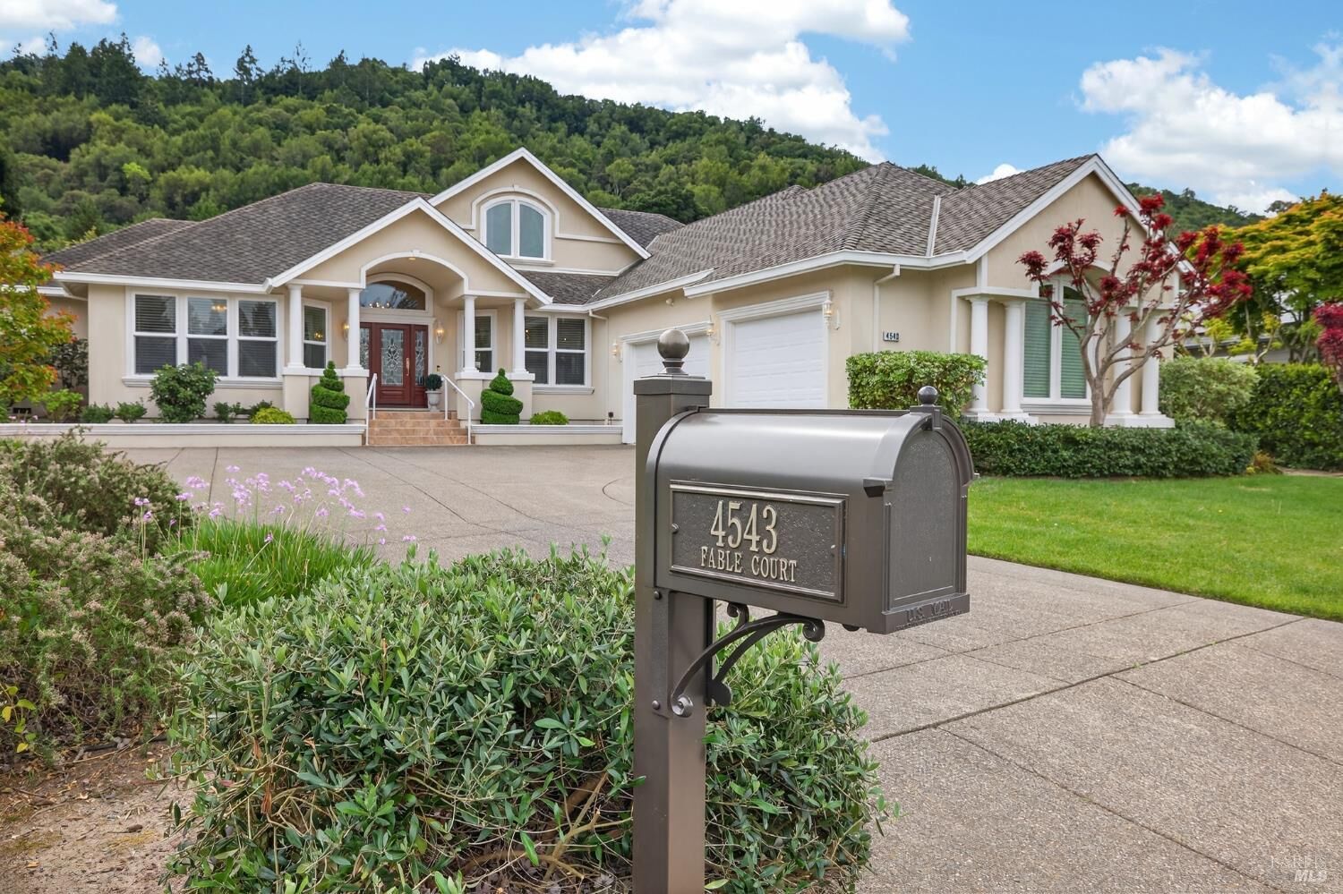 Property Photo:  4543 Fable Court  CA 95404 