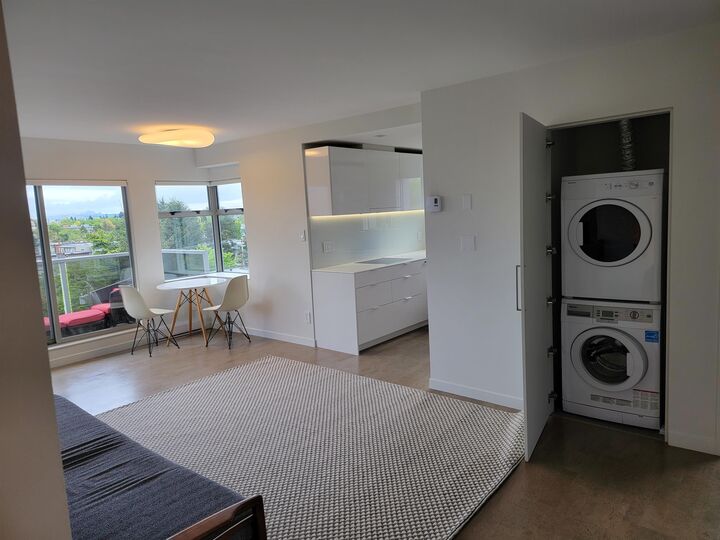 Property Photo:  1166 W 11 Avenue 701  BC V6H 1K3 
