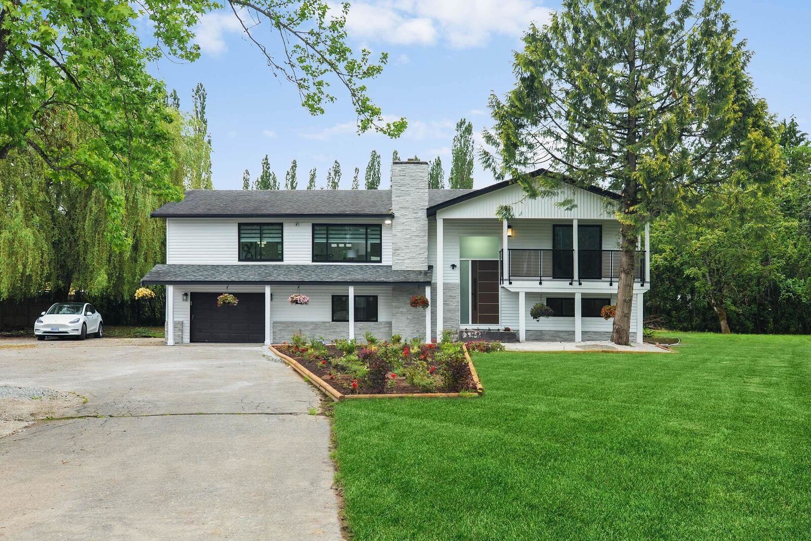 Property Photo: 23222 56 Avenue BC V2Z 2P7