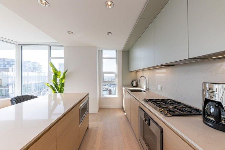 Property Photo: 1289 Hornby Street 370X BC V6Z 0G7