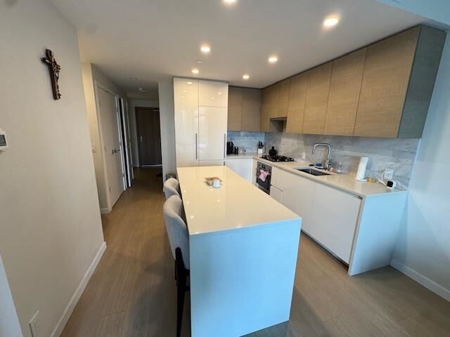 Property Photo: 4168 Lougheed Highway 3609 BC V5C 0N9