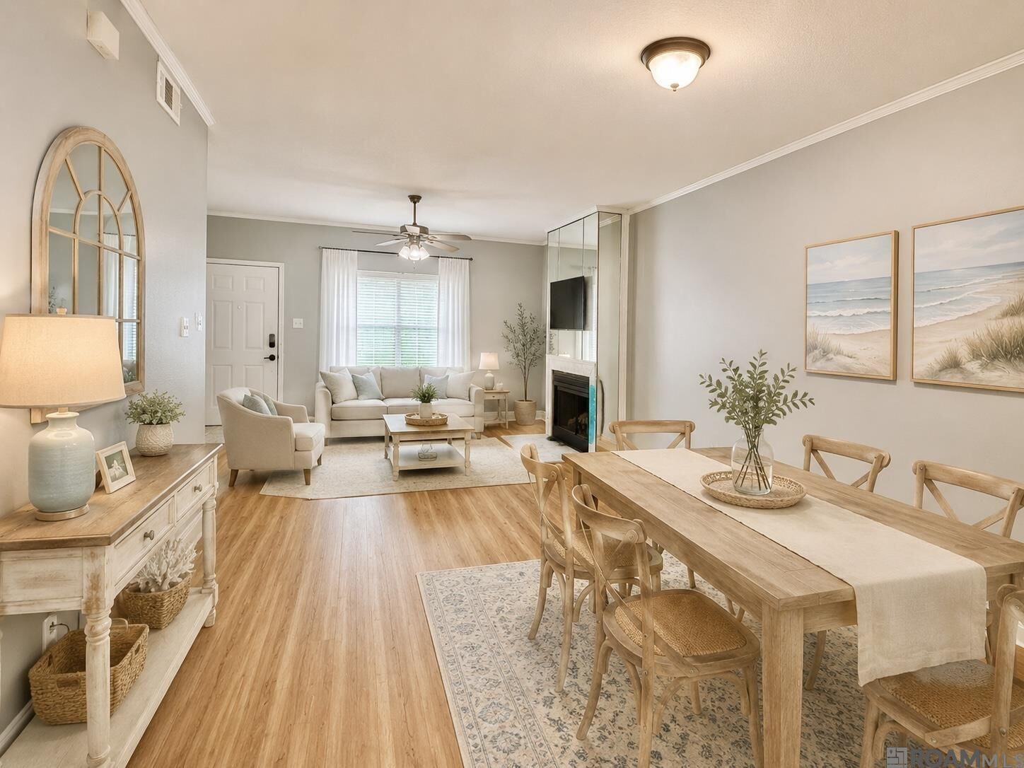 Property Photo: 5131 Buttercreek Ln #103 LA 70809