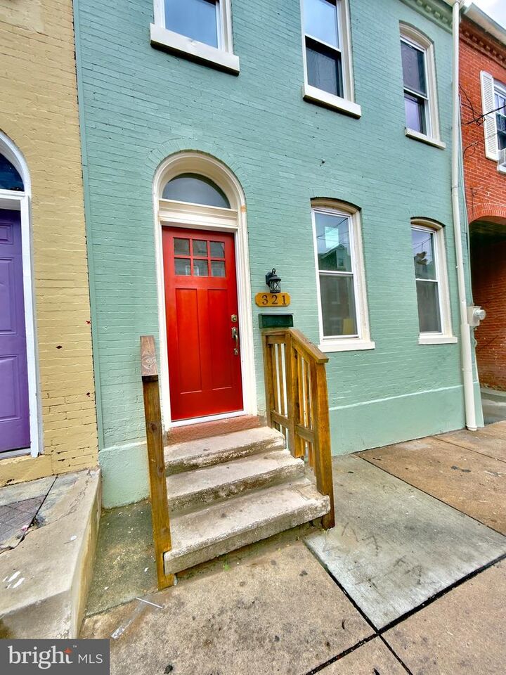 Property Photo:  321 Beaver Street  PA 17603 