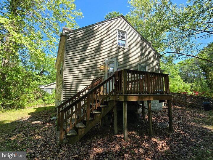 Property Photo:  726 S Camden Avenue  MD 21826 